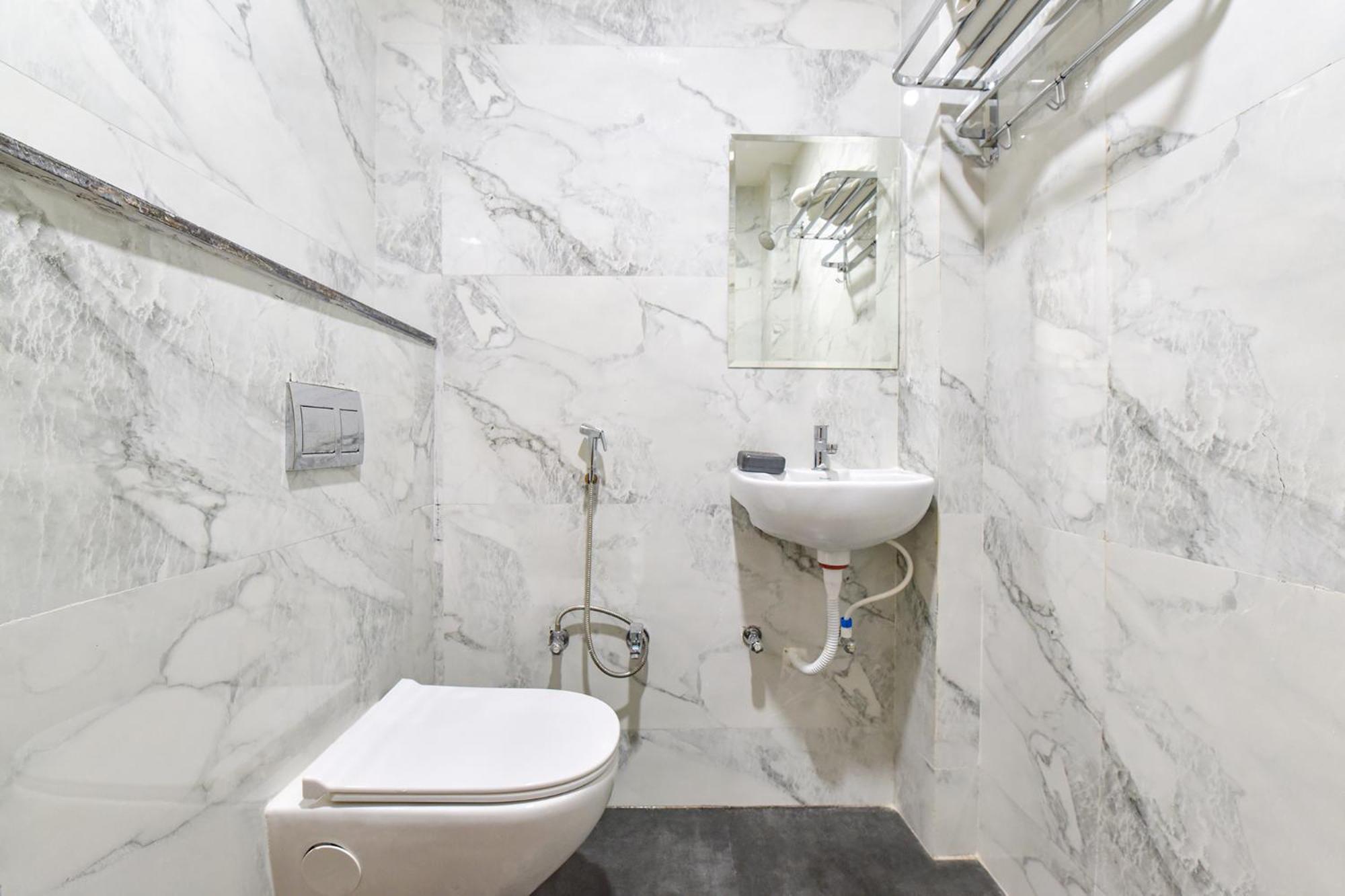 Fabhotel Synergy Stays Индор Екстериор снимка
